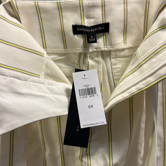BANANA REPUBLIC NWT Paper-bag Linen Blend Shorts. Cream w/vertical stripes SZ 6 - Picture 3 of 6